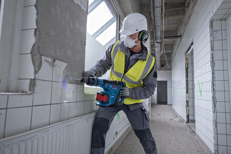 Bosch Akku-Bohrhammer BITURBO mit SDS max GBH 18V-40 C, mit XL-BOXX