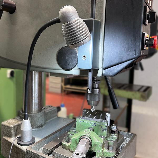 Bauer + Böcker LED-Arbeitsleuchte Flexi 90 Grad 450 Lumen
