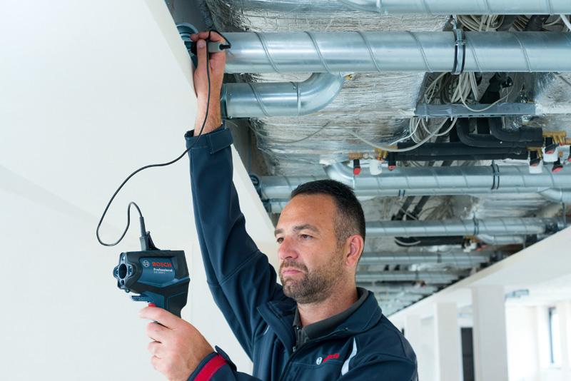 Bosch Thermodetektor GIS 1000 C, mit 2 x 1,5 Ah Li-Ion Akku, L-BOXX
