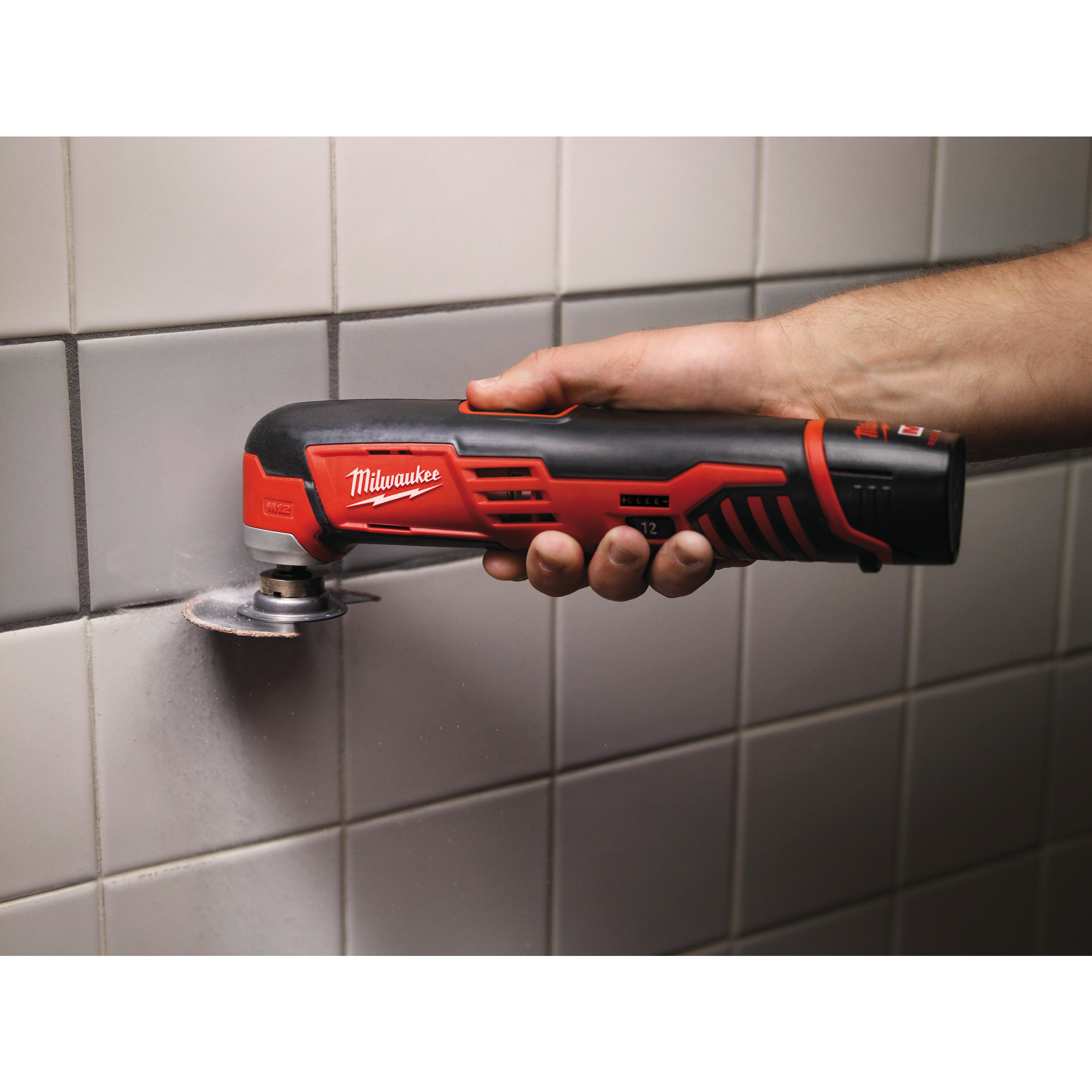 Milwaukee Akku-Multitool C12 MT/2.0 Ah