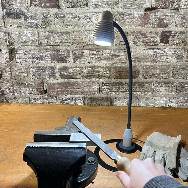 Bauer + Böcker LED-Arbeitsleuchte Flexi 90 Grad 450 Lumen