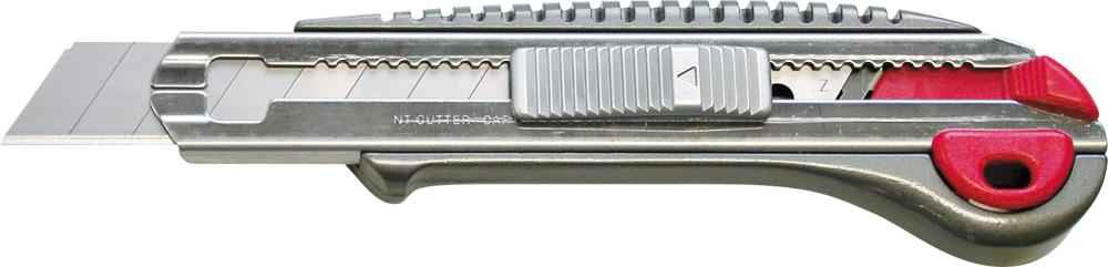 NT Cutter Cuttermesser mit Magazin 18mm