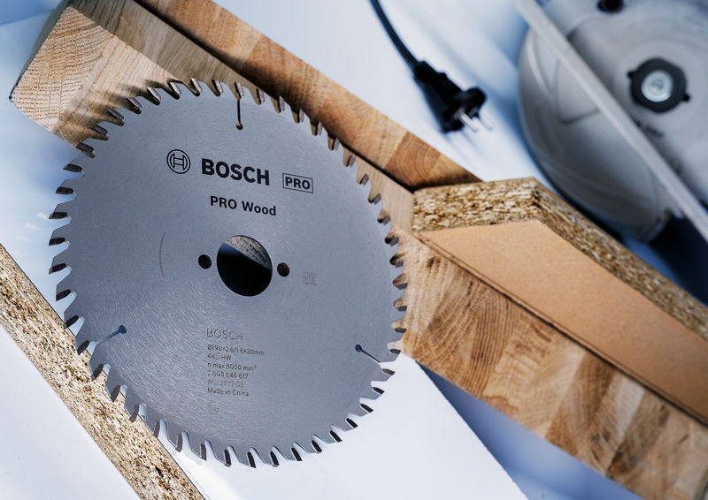 Bosch PRO Wood Kreissägeblatt, 210 x 2,8 x 30 mm, T36