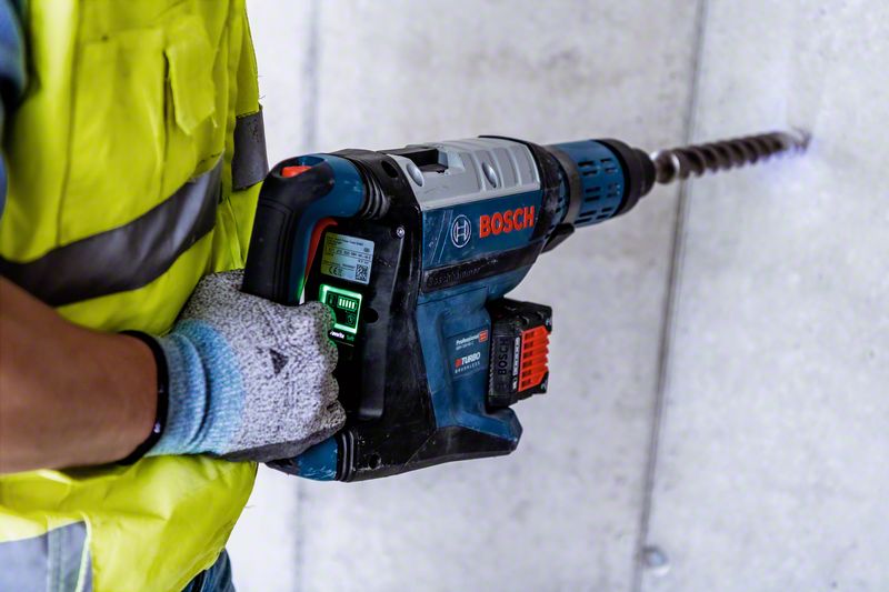 Bosch Akku-Bohrhammer BITURBO GBH 18V-45 C