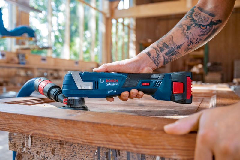 Bosch Akku-Multi-Cutter GOP 18V-34, StarlockPlus BIM Tauchsägeblatt, L-BOXX